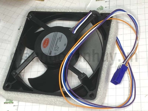 Quạt tủ lạnh Hitachi 4 dây DC12V-0.17A- 2.04W Model U12E12MS4A3 -57 12.5x12.5 cm