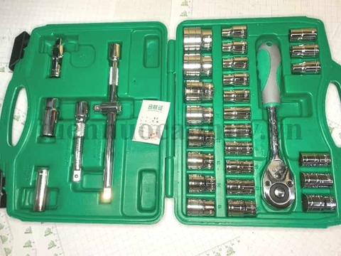 Berry Bộ khẩu 1/2 32 chi tiết