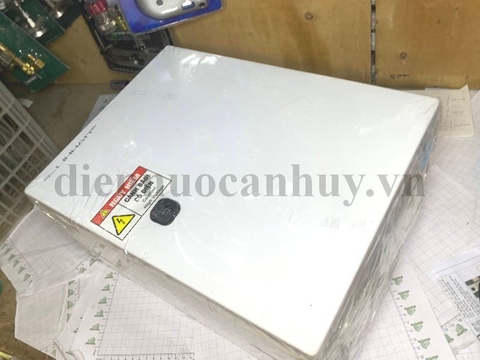 Tủ điện nhựa ABS Lihhan chống cháy 400x300x200 mm - loại dầy
