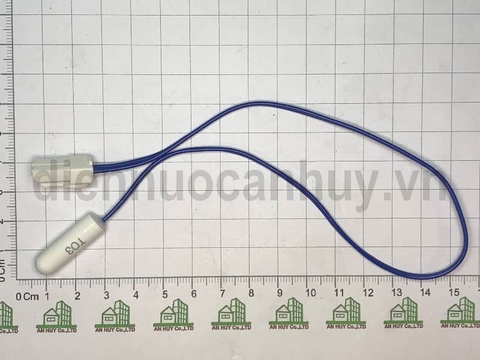 Sensor tủ lạnh Toshiba 10K T03 đóng hộp xịn