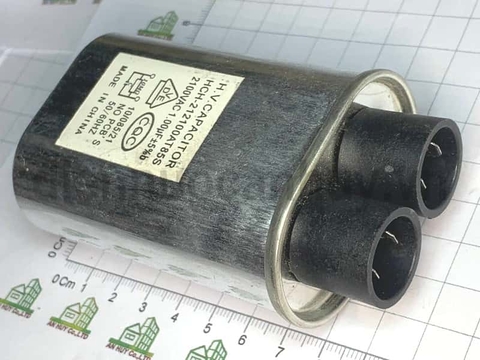 Tụ cao áp lò vi sóng loại thường HCH-212100AT85S Thông số 1.00µF 2100VAC. Linh kiện thay thế chuyên dụng giúp phục hồi chức năng làm nóng của lò