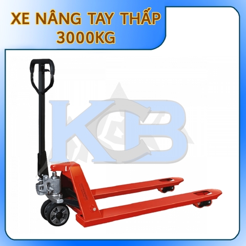 Xe nâng tay thấp mitsubishi tải trọng 3000kg càng rộng