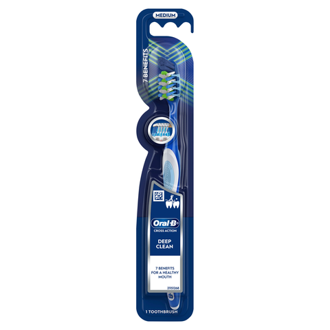Oral-B Cross Action Deep Clean Toothbrush (Medium)
