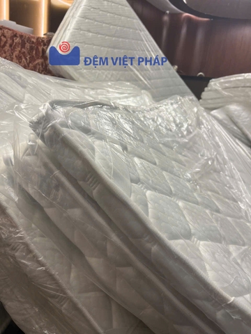 Tấm topper vải gấm Valize trần mút kim cương TP01 Đệm Việt Pháp