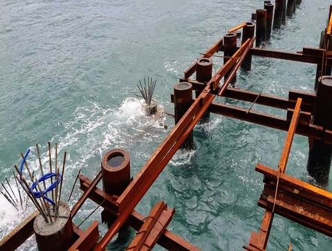 XÂY DỰNG CÔNG TRÌNH CẢNG CÔN ĐẢO