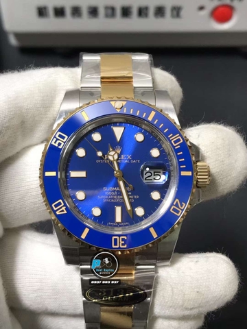 NEW 2022 / CLEAN FACTORY BEST 1:1 / ROLEX SUBMARINE DATE 116613 CAL.3135 40MM
