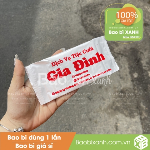 Khăn lạnh dịch vụ tiệc cưới Gia Đình