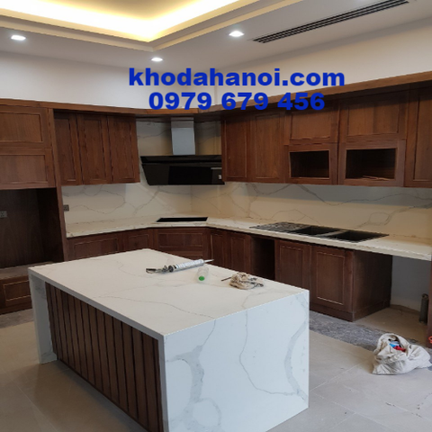 da-nhan-tao-cao-cap-quartz-ma-0062