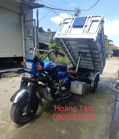 Xe ba gác chở hàng