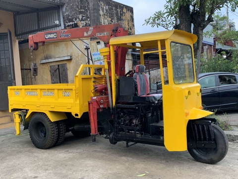 Xe Cẩu Tự Hành - Xe Ba Gác Gắn Cẩu - Xe Máy Dầu Gắn cẩu Hoàng Tâm