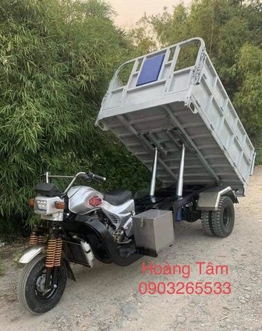 Xe ba gác ben đôi bánh kép