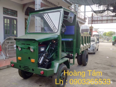 Xe công nông bốn bánh
