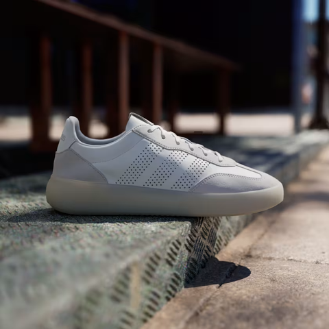 Giày thời trang adidas Barreda Decode Nam - JI2326