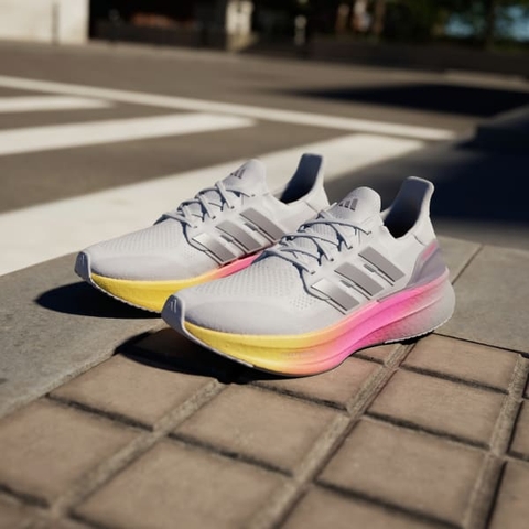 Giày chạy bộ adidas Ultraboost 5 Nam - ID8810