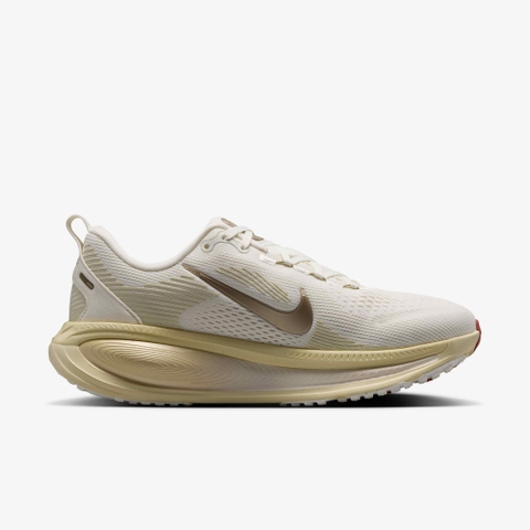 Giày chạy bộ Nike Vomero 18 Nữ - HM6804-118
