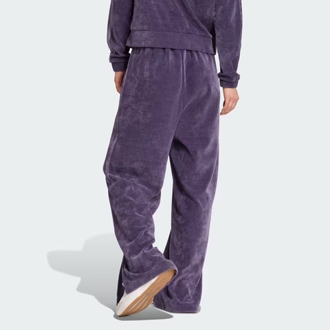 Quần nhung adidas Tiro Nữ - JM1804