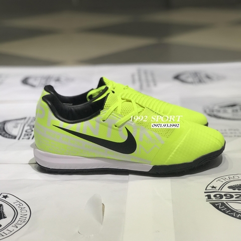 Giày Bóng Đá Nike Phantom Venom Academy Trắng Xanh Chuối TF