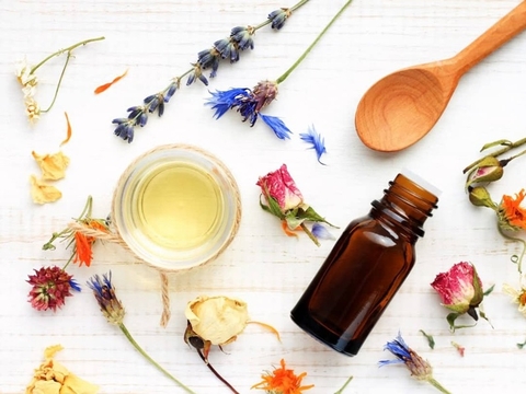 Dược mỹ phẩm và hóa mỹ phẩm có sự khác nhau như thế nào?