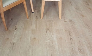 Sàn gỗ Malay floor SP6686 - chất lượng tốt nhưng giá rẻ bất ngờ.