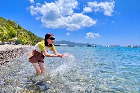 Tour 3 đảo Nha Trang cano