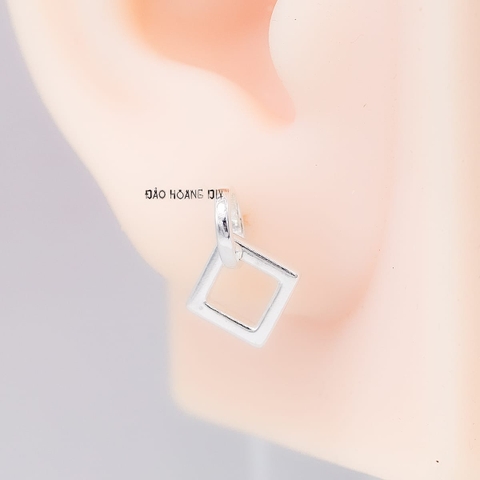 Bông Tai Bạc Nữ Kiểu Nụ S925 Tròn Vuông Đơn Giản Tinh Tế H2410240067