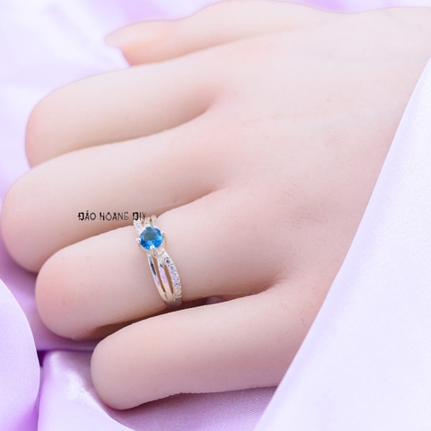 Nhẫn Bạc Nữ Phong Thủy Đá Xanh Dương N2409050028