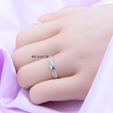 Nhẫn Bạc Cặp Đôi Nam Nữ Đính Đá N2408290023