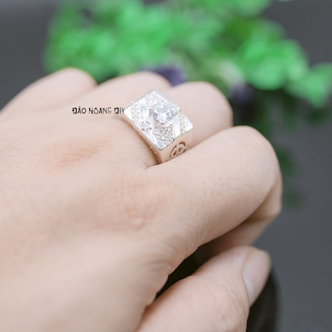 Nhẫn Bạc Nam Phong Thủy Đá Trắng N2408200016