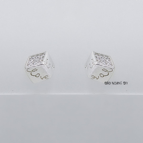 Bông Tai Bạc Nữ S925 Kiểu Nụ Hình Hộp Chữ LOVE Nhỏ Xinh  H2410220078