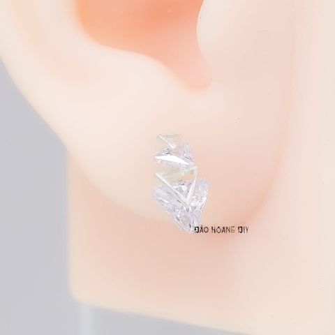 Bông Tai Bạc Nữ Kiểu Nụ Đá Hình Tam Giác Kiêu Sa Nổi Bật H2410220072