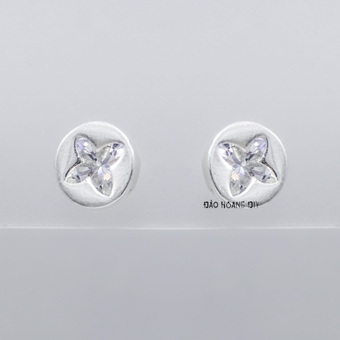 Bông Tai Bạc Nữ S925 Kiểu Nụ Hoa 4 Cánh Đơn Giản Tinh Tế H2410220058