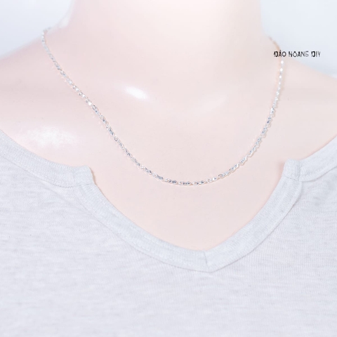 Dây Chuyền Bạc Nữ Kiểu Sợi Đặc Hình Thoi Bền Đẹp D2411160010