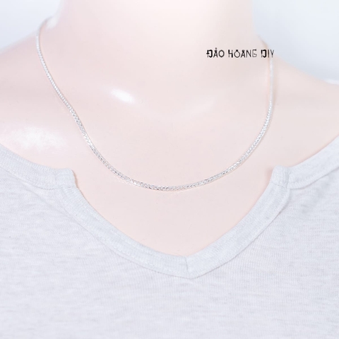 Dây Chuyền Bạc Nữ Kiểu Sợi Vuông Mảnh Mai Duyên Dáng D2411140062