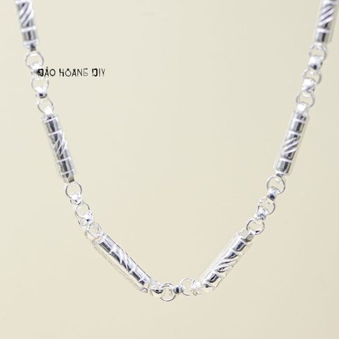 Dây Chuyền Bạc Cho Bé Kiểu Ống Đúc Dài Khắc Chéo D2411120001