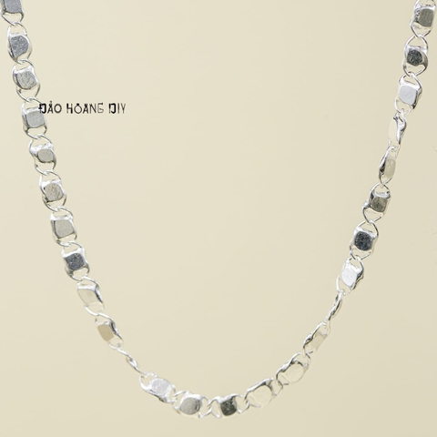 Dây Chuyền Bạc Cho Bé Kiểu Dây Mè Dẹt Chắc Chắn Nhiều Style D2411120030