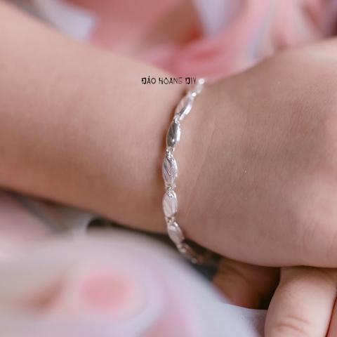 Lắc Tay Bạc Trẻ Em Kiểu Đơn Giản Dễ Thương L2410150075