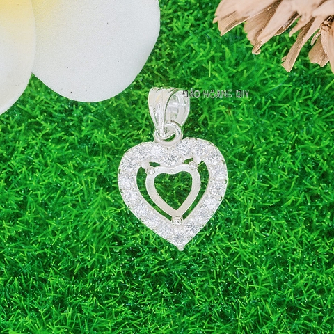 Mặt Dây Chuyền Bạc Nữ Hình Trái Tim Đính Đá Trái Tim Nổi Bật Thu Hút M2412170079