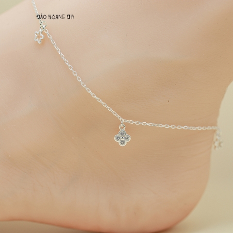 Lắc Chân Bạc Nữ S925 Hoa 4 Cánh Đá Trắng Nhỏ Xinh L2410150023