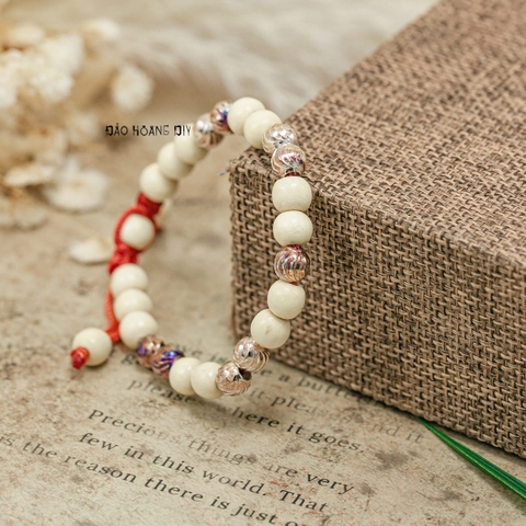 Vòng Dâu 9 Bi Cho Bé Gái V2409160006