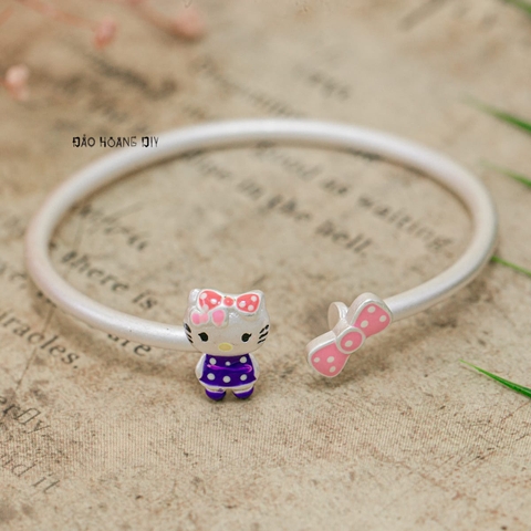 vòng tay bạc bé gái mặt vòng hình hello kitty V2409110031