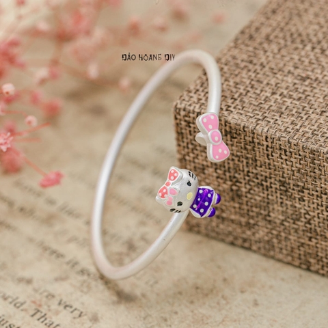 vòng tay bạc bé gái mặt vòng hình hello kitty V2409110031