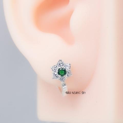 Bông Tai Bạc Nữ Kiểu Bật Bông Hoa 6 Cánh Nhỏ Xinh H2410210008