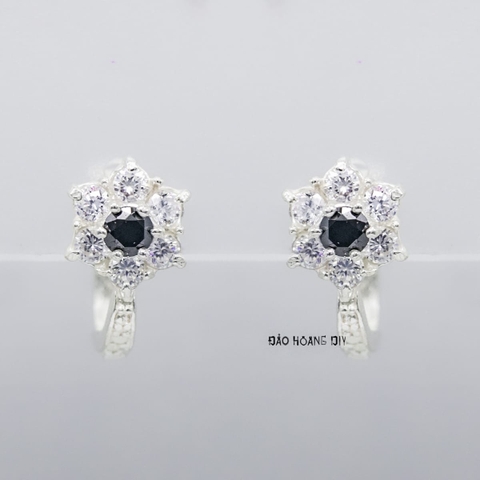 Bông Tai Bạc Nữ Kiểu Bật Bông Hoa 6 Cánh Nhỏ Xinh H2410210007