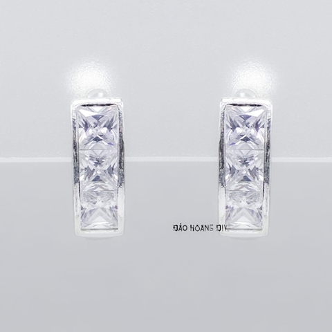 Bông Tai Bạc Nữ Kiểu Bật Hàng Đá Vuông Tinh Tế H2410210004