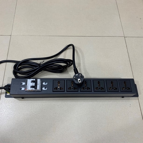 Thanh Nguồn Điện PDU 1U Rack Universal 6 Way UK Outlet Có MCB Công Suất Max 16A to Schuko Plug Power Cord Length 3x1.5mm² Length 1.8M