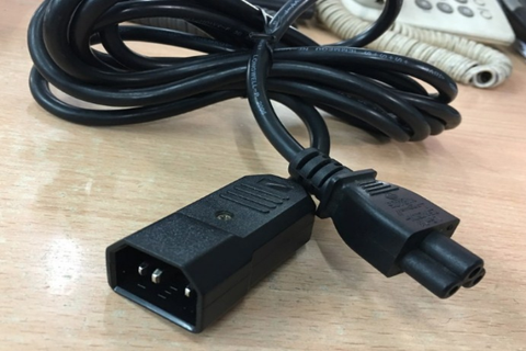Dây Nguồn Máy Xách Tay Và Máy Chiếu, POE Cắm Bộ Lưu Điện UPS PDU Longwell LS-18 Power Cord IEC 320 C14 to C5 10A 2.5A 250V 3x0.75mm Black Length 2.5M