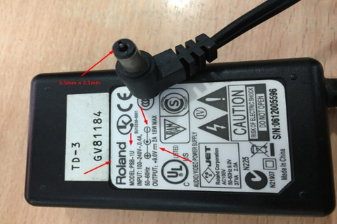 Adapter Original Roland PSB-1U 9V 2A 18W For Roland VG-99 and GT-10 Connector Size 5.5mm x 2.1mm