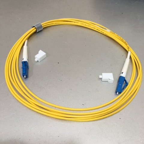 Dây Nhẩy Quang ROLINE Single Mode Fiber Optic Cable 9 / 125µm OS2 LC / LC Connector LSOH UL Simplex Patch Cord Yellow PVC Length 3M