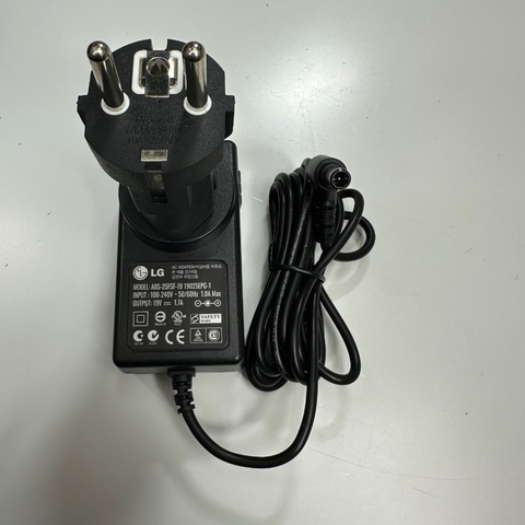 Adapter 19V 1.7A 32W LG ADS-25FSF-19 EU Plug Connector Tip Size 6.5mm x 4.4mm For LG Monitor Switching Power Supply