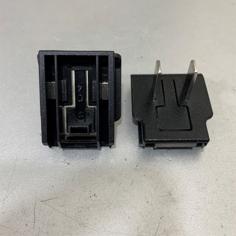 Rắc Chuyển Chân Cắm Sạc Điện BlackBerry USA Adapter